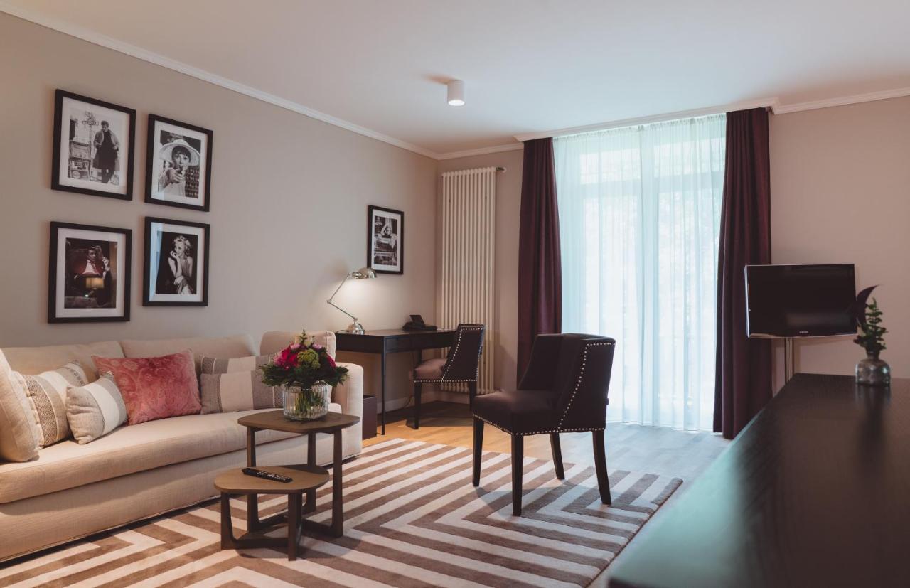 Vila Vita Rosenpark Marburg Luaran gambar A typical apartment