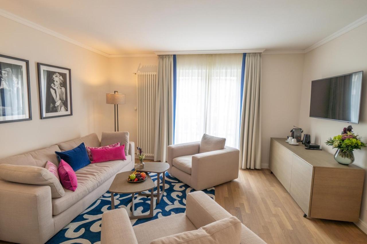 Vila Vita Rosenpark Marburg Luaran gambar Living room